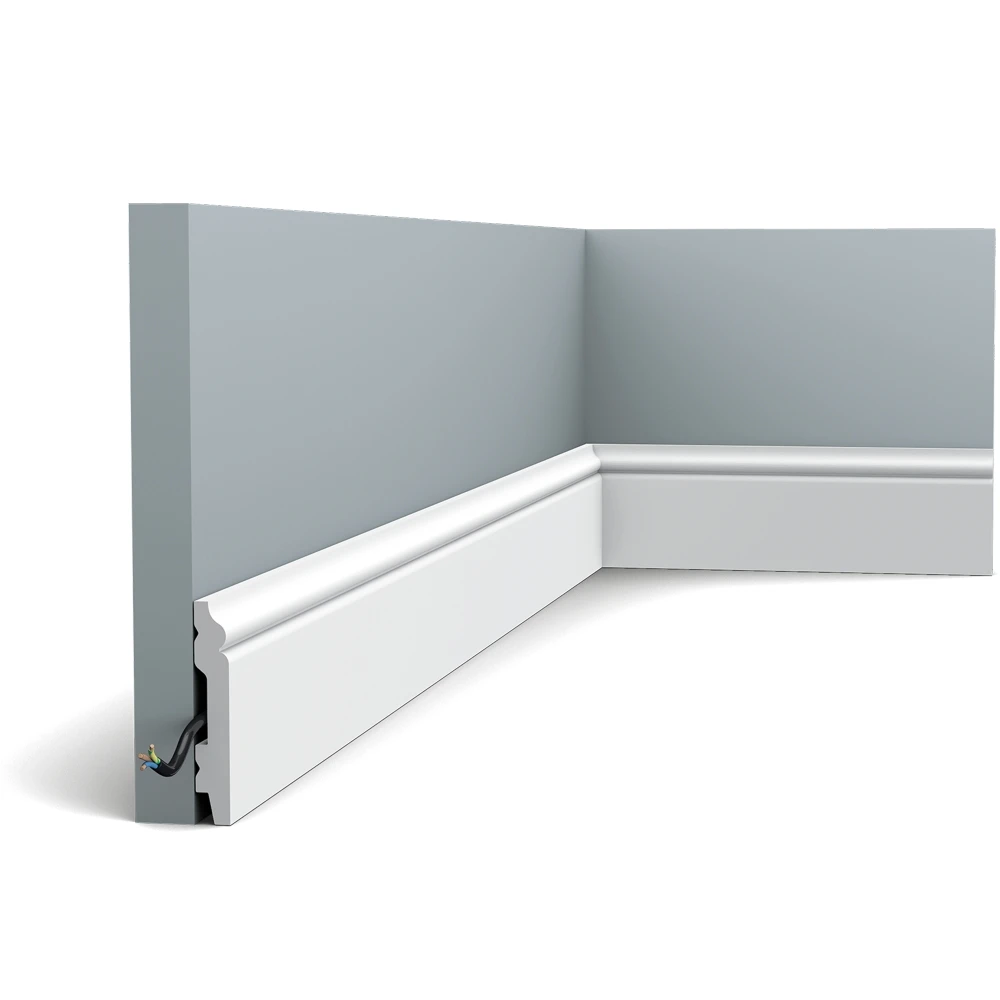 Плинтус Orac Decor (2000x69x11) Белый SX165 Contour